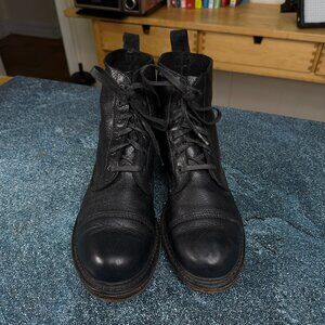 Allen Edmonds Black Lace Up Boot Size 9